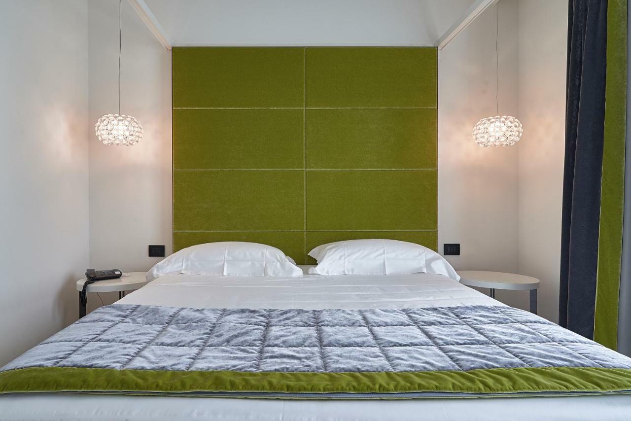 Link124 Hotel Parma Buitenkant foto